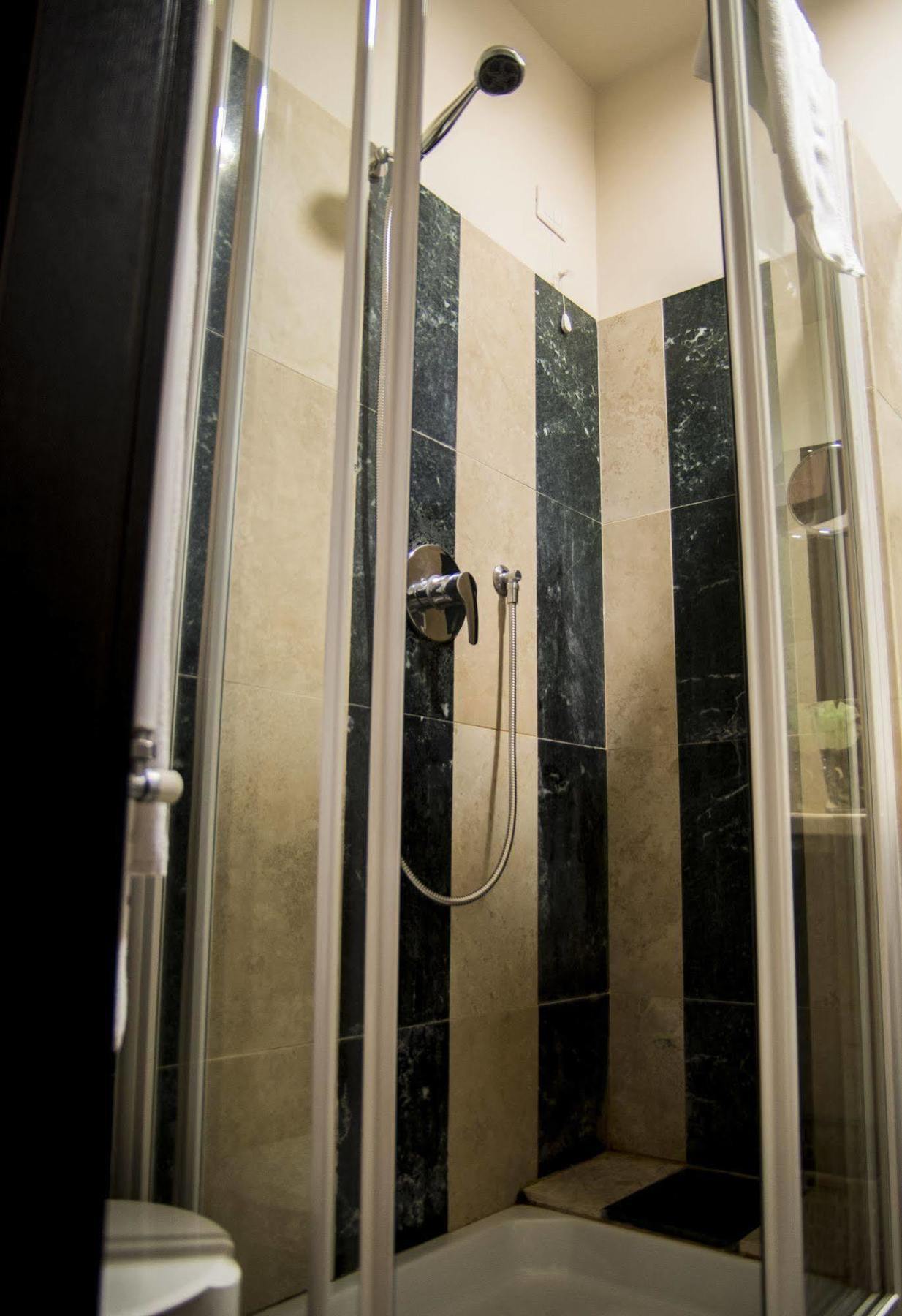 Sotto Il Sole Di Roma Bed & Breakfast Exterior photo